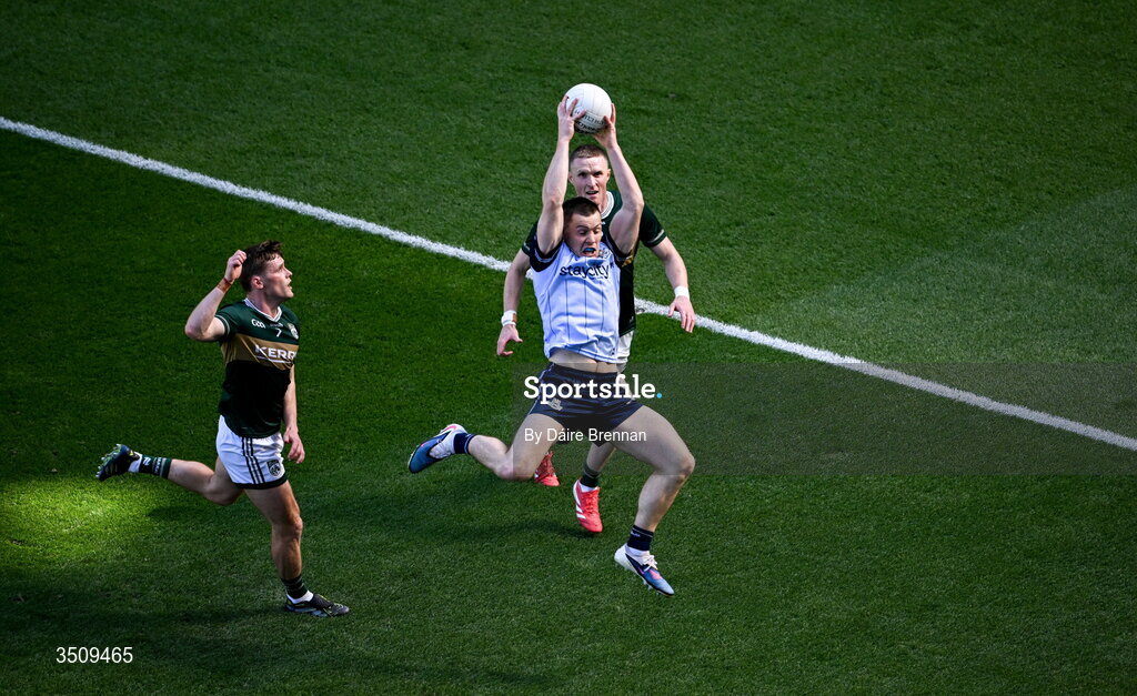 12 July 2026; Con O'Callaghan of Dublin in action against Jason Foley of Kerry during the GAA Football All-Ireland Senior Championship semi-final match between Dublin and Kerry at Croke Park in Dublin. Photo by Daire Brennan/Sportsfile