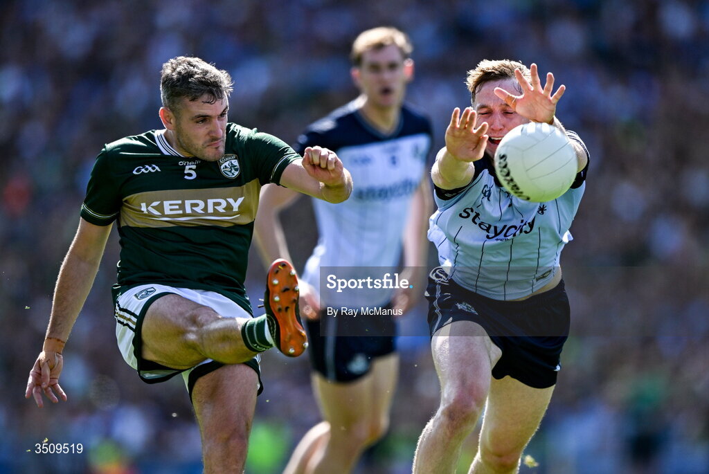 12 July 2026; Graham O'Sullivan of Kerry is tackled by Eoin Kennedy of Dublin during the GAA Football All-Ireland Senior Championship semi-final match between Dublin and Kerry at Croke Park in Dublin. Photo by Ray McManus/Sportsfile