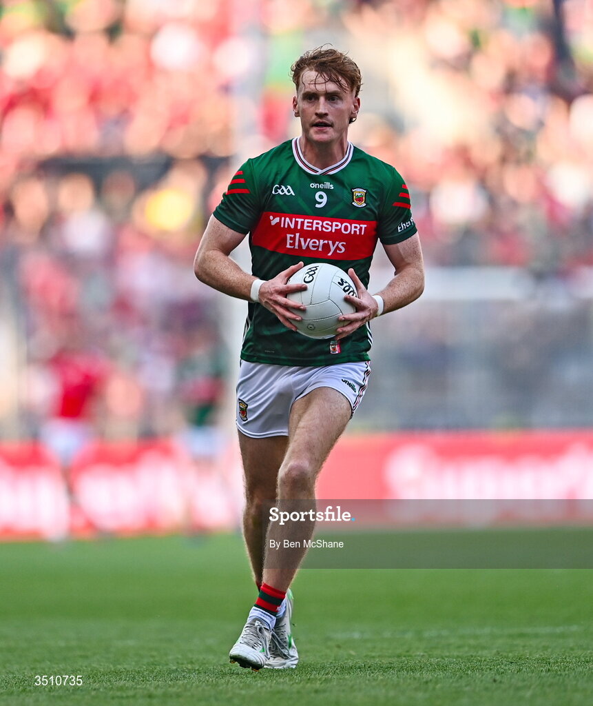 11 July 2026; Jack Carney of Mayo during the GAA Football All-Ireland Senior Championship semi-final match between Mayo and Louth at Croke Park in Dublin. Photo by Ben McShane/Sportsfile