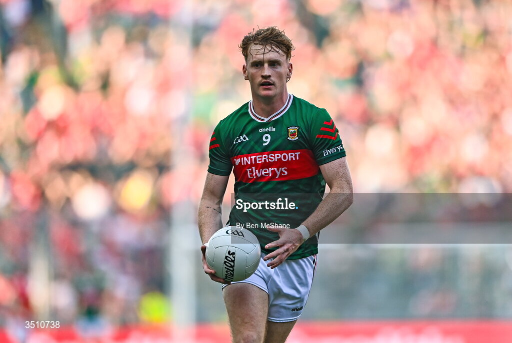 11 July 2026; Jack Carney of Mayo during the GAA Football All-Ireland Senior Championship semi-final match between Mayo and Louth at Croke Park in Dublin. Photo by Ben McShane/Sportsfile
