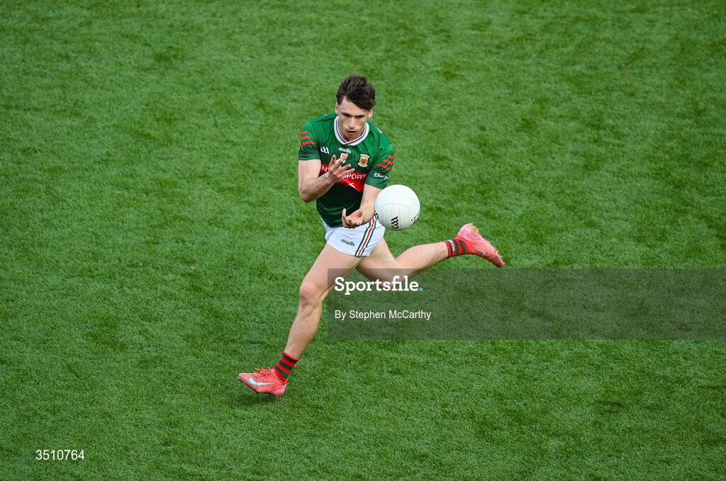 11 July 2026; Sam Callinan of Mayo during the GAA Football All-Ireland Senior Championship semi-final match between Mayo and Louth at Croke Park in Dublin. Photo by Stephen McCarthy/Sportsfile