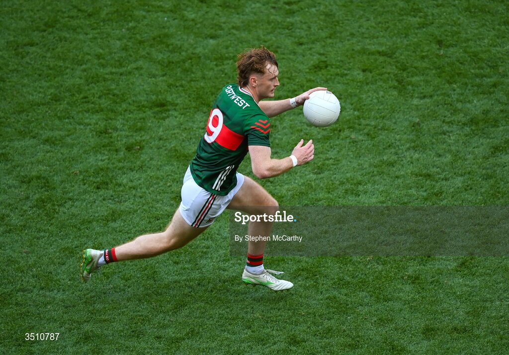 11 July 2026; Jack Carney of Mayo during the GAA Football All-Ireland Senior Championship semi-final match between Mayo and Louth at Croke Park in Dublin. Photo by Stephen McCarthy/Sportsfile