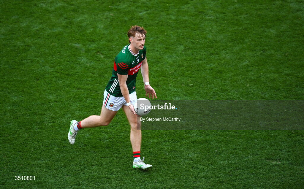 11 July 2026; Jack Carney of Mayo during the GAA Football All-Ireland Senior Championship semi-final match between Mayo and Louth at Croke Park in Dublin. Photo by Stephen McCarthy/Sportsfile