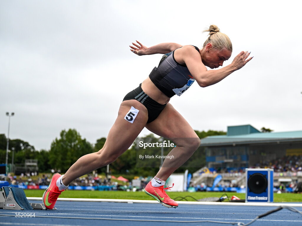 25 July 2026; Lauren Roy of Fast Twitch A.C. competing in the 200m during day one of the 123.ie National Senior Track & Field Championships 2026 at Morton Stadium in Dublin. Photo by Mark Kavanagh/Sportsfile