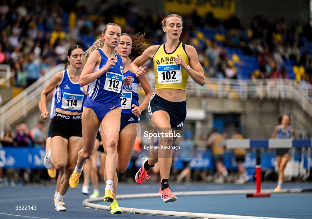 25 July 2026; Jodie McCann of Dublin City Harriers A.C., left, and Laura Nicholson of Bandon A.C. competing in the 1500m heats during day one of the 123.ie National Senior Track & Field Championships 2026 at Morton Stadium in Dublin. Photo by Mark Kavanagh/Sportsfile