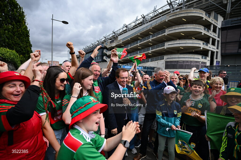 26 July 2026; RTÉ broadcaster Marty Morrissey with supporters outside the venue before the GAA Football All-Ireland Senior Championship final match between Kerry and Mayo at Croke Park in Dublin. Photo by Stephen McCarthy/Sportsfile