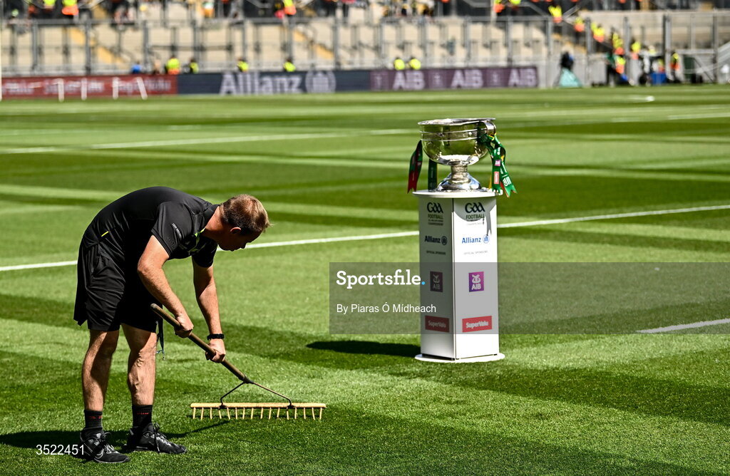 26 July 2026; Groundsman Keith Cauley tends to the pitch ahead of the GAA Football All-Ireland Senior Championship final match between Kerry and Mayo at Croke Park in Dublin. Photo by Piaras Ó Mídheach/Sportsfile