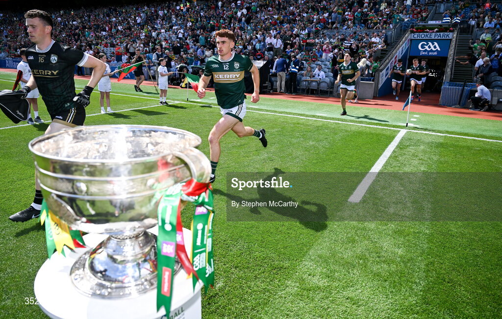 26 July 2026; Kerry players, including Cillian Trant, run past the Sam Maguire Cup ahead of the GAA Football All-Ireland Senior Championship final match between Kerry and Mayo at Croke Park in Dublin. Photo by Stephen McCarthy/Sportsfile