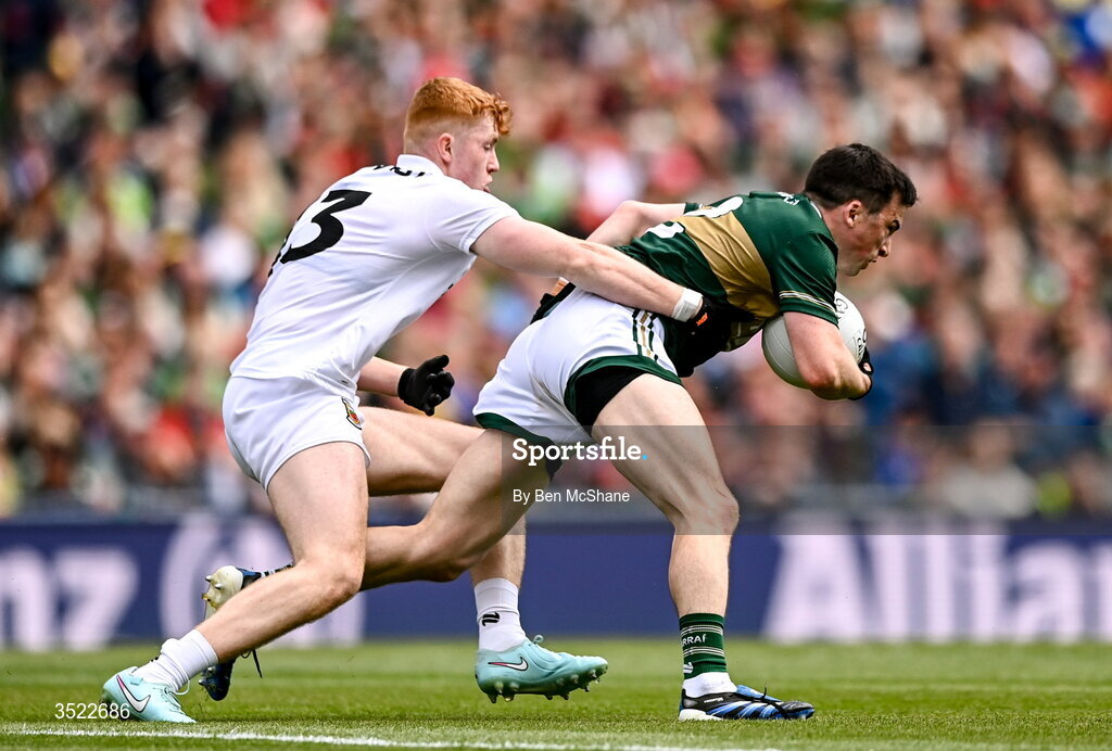 26 July 2026; Paul Murphy of Kerry in action against Darragh Beirne of Mayo during the GAA Football All-Ireland Senior Championship final match between Kerry and Mayo at Croke Park in Dublin. Photo by Ben McShane/Sportsfile