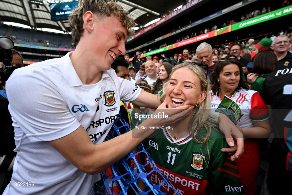 26 July 2026; Kobe McDonald of Mayo celebrates with his girlfriend Leah Maheady after the GAA Football All-Ireland Senior Championship final match between Kerry and Mayo at Croke Park in Dublin. Photo by Stephen McCarthy/Sportsfile