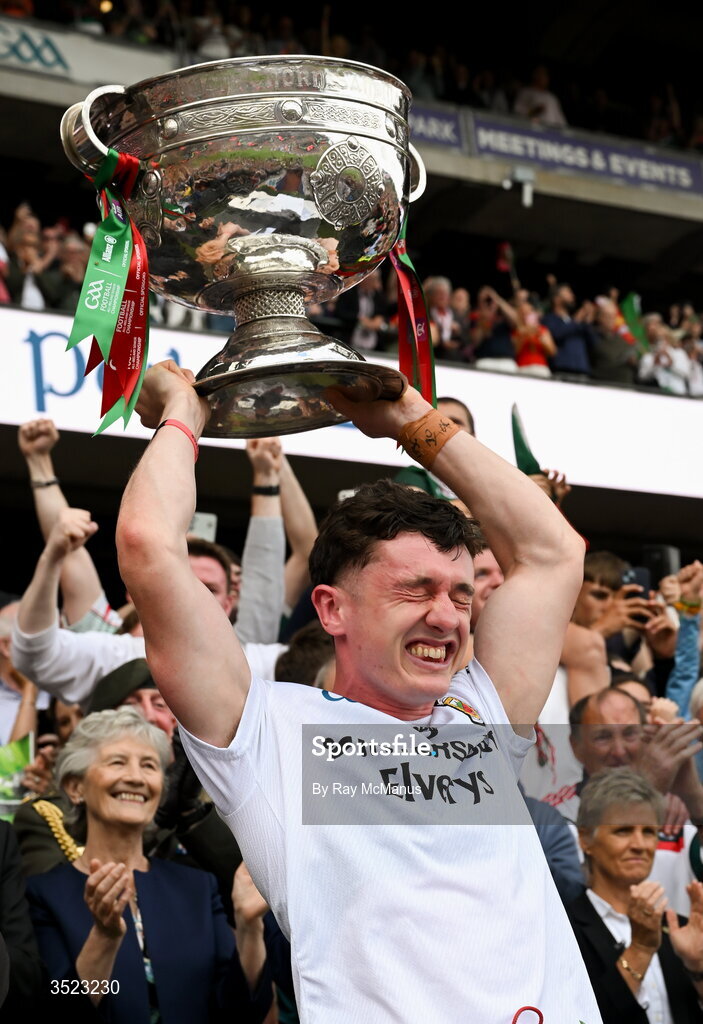 26 July 2026; The Mayo captain Jack Coyne lifts the Sam Maguire after the GAA Football All-Ireland Senior Championship final match between Kerry and Mayo at Croke Park in Dublin. Photo by Ray McManus/Sportsfile