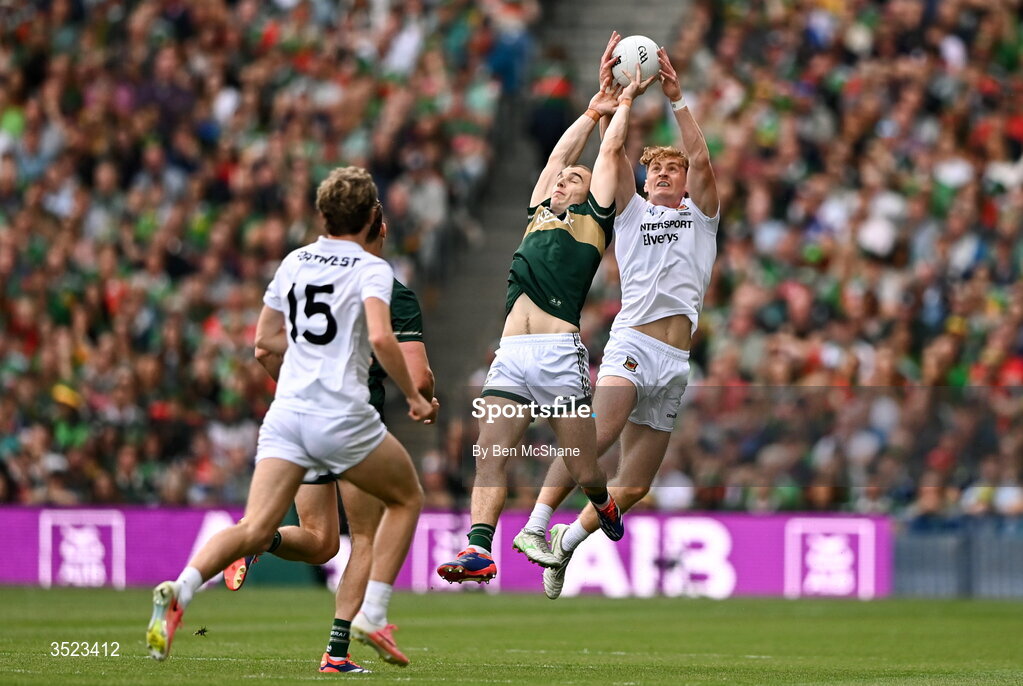 26 July 2026; Jack Carney of Mayo in action against Dylan Casey of Kerry during the GAA Football All-Ireland Senior Championship final match between Kerry and Mayo at Croke Park in Dublin. Photo by Ben McShane/Sportsfile
