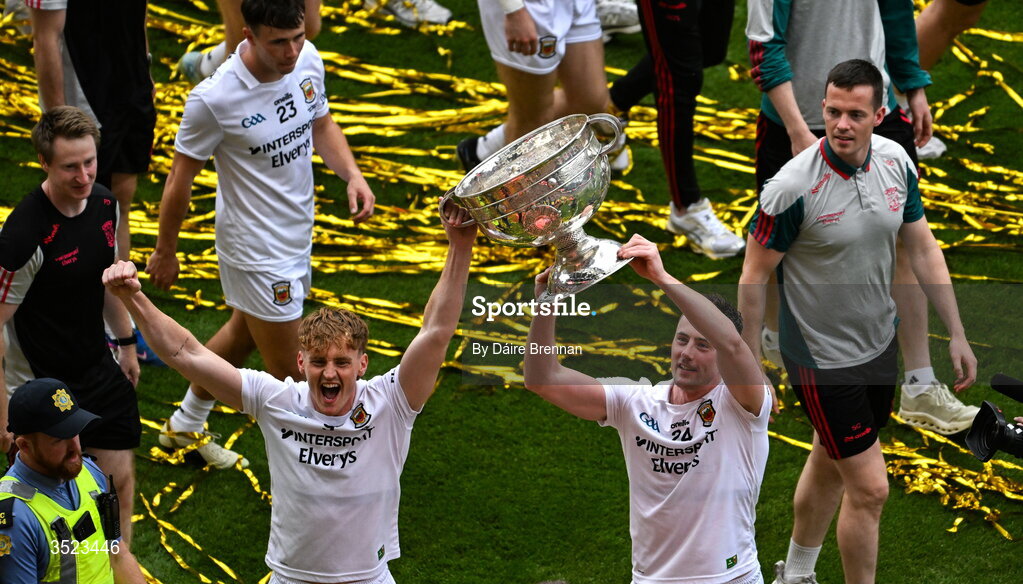 26 July 2026; Jack Carney, left, and Diarmuid O'Connor of Mayo celebrate with the Sam Maguire cup after the GAA Football All-Ireland Senior Championship final match between Kerry and Mayo at Croke Park in Dublin. Photo by Dáire Brennan/Sportsfile Photo by Daire Brennan/Sportsfile