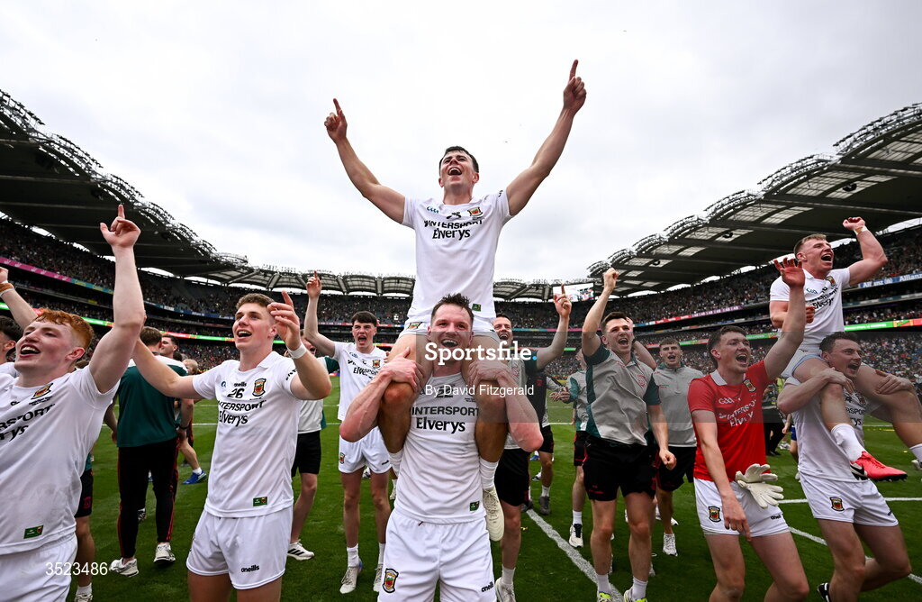 26 July 2026; Mayo players celebrate after the GAA Football All-Ireland Senior Championship final match between Kerry and Mayo at Croke Park in Dublin. Photo by David Fitzgerald/Sportsfile