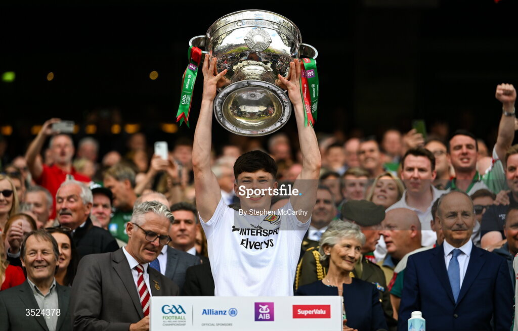 26 July 2026; Conal Dawson of Mayo lifts the Sam Maguire Cup following the GAA Football All-Ireland Senior Championship final match between Kerry and Mayo at Croke Park in Dublin. Photo by Stephen McCarthy/Sportsfile