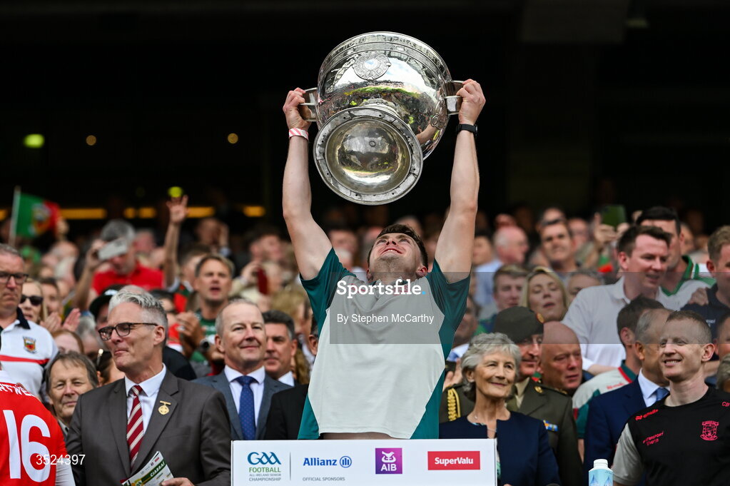 26 July 2026; Kuba Callaghan of Mayo lifts the Sam Maguire Cup following the GAA Football All-Ireland Senior Championship final match between Kerry and Mayo at Croke Park in Dublin. Photo by Stephen McCarthy/Sportsfile