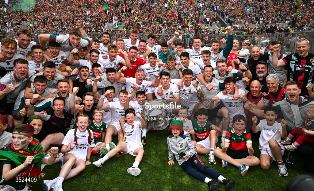 26 July 2026; Mayo players celebrate with the Sam Maguire Cup following the GAA Football All-Ireland Senior Championship final match between Kerry and Mayo at Croke Park in Dublin. Photo by Stephen McCarthy/Sportsfile