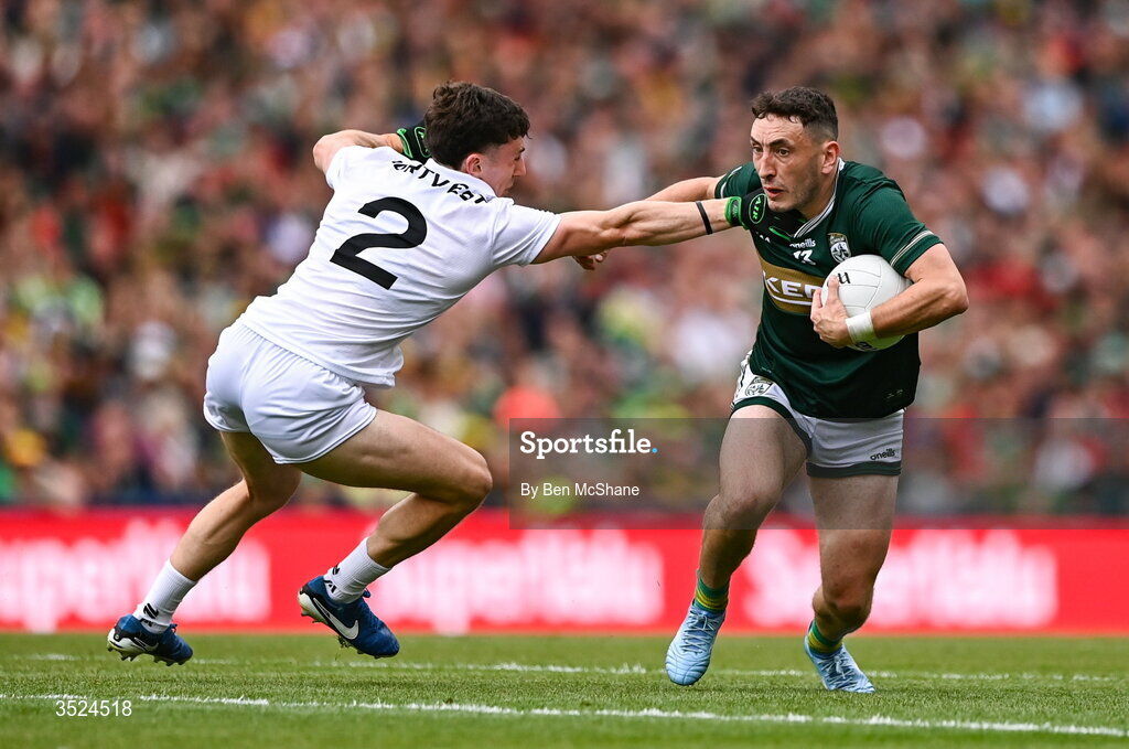 26 July 2026; Paudie Clifford of Kerry is tackled by Jack Coyne of Mayo during the GAA Football All-Ireland Senior Championship final match between Kerry and Mayo at Croke Park in Dublin. Photo by Ben McShane/Sportsfile