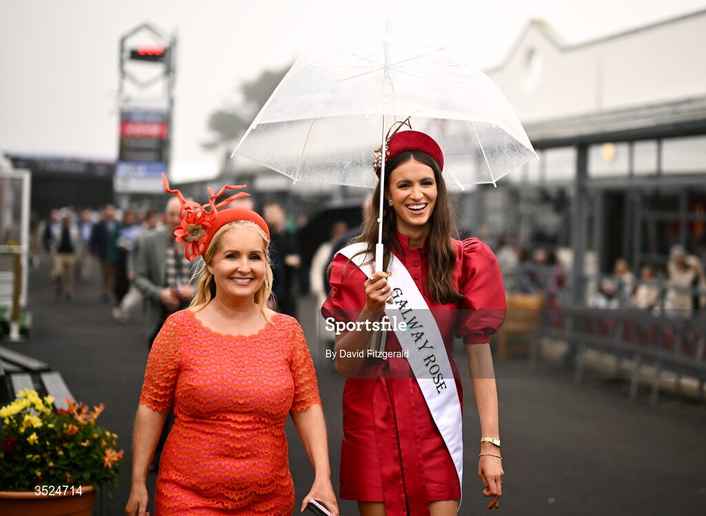 27 July 2026; Galway rose Jodie Kenny arrives prior to racing during day one of the Galway Races Summer Festival at Ballybrit Racecourse in Galway. Photo by David Fitzgerald/Sportsfile