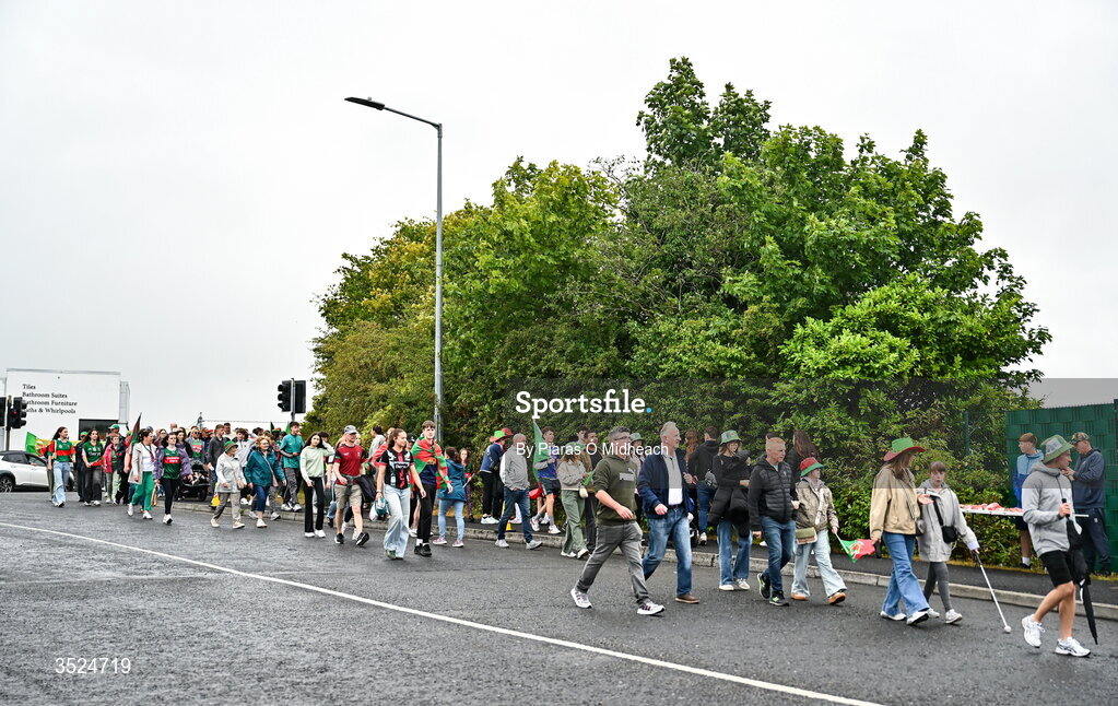27 July 2026; Supporters make their way to the stadium during the homecoming celebrations of the All-Ireland Senior Football Champions at Hastings Insurance MacHale Park in Castlebar, Mayo. Photo by Piaras Ó Mídheach/Sportsfile