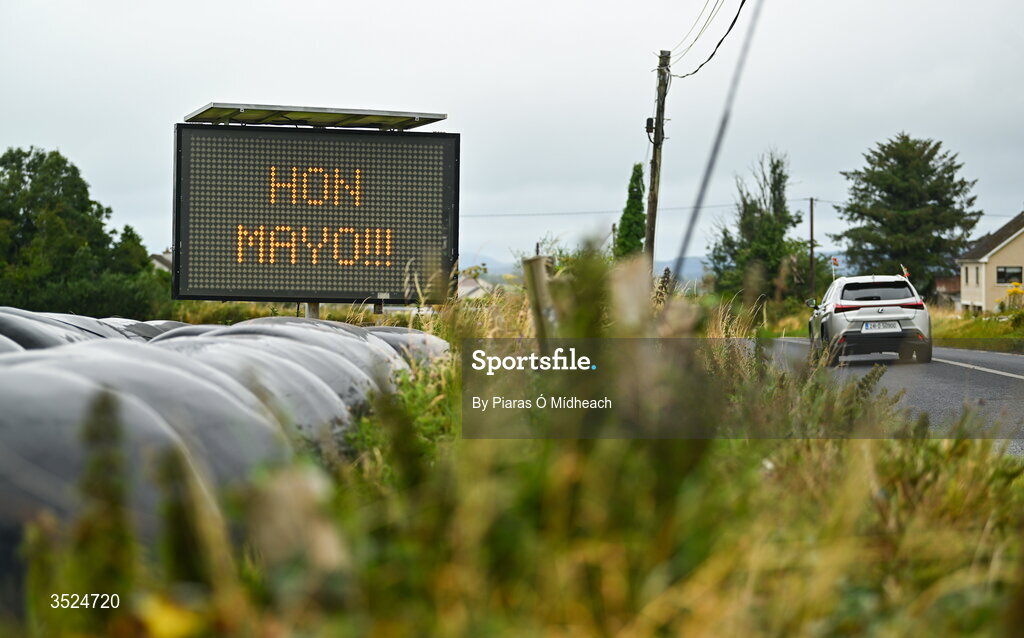 27 July 2026; A sign is seen near Bellanagare before the homecoming celebrations of the All-Ireland Senior Football Champions at Hastings Insurance MacHale Park in Castlebar, Mayo. Photo by Piaras Ó Mídheach/Sportsfile