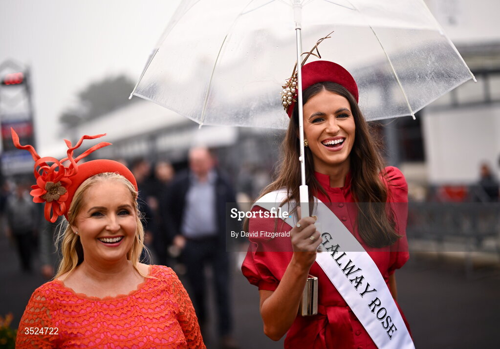 27 July 2026; Galway rose Jodie Kenny arrives prior to racing during day one of the Galway Races Summer Festival at Ballybrit Racecourse in Galway. Photo by David Fitzgerald/Sportsfile