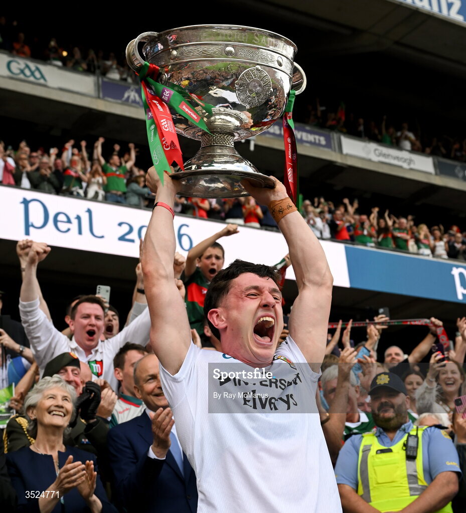 26 July 2026; The Mayo captain Jack Coyne lifts the Sam Maguire after the GAA Football All-Ireland Senior Championship final match between Kerry and Mayo at Croke Park in Dublin. Photo by Ray McManus/Sportsfile