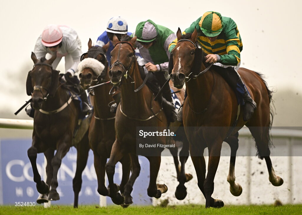 27 July 2026; Comfort Zone, with Derek O'Connor up, right, on their way to winning the Connacht Hotel Handicap during day one of the Galway Races Summer Festival at Ballybrit Racecourse in Galway. Photo by David Fitzgerald/Sportsfile