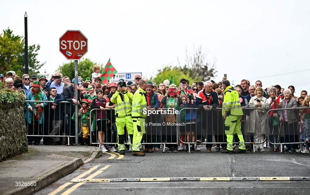 27 July 2026; Supporters outside Castlebar train station before the homecoming celebrations of the All-Ireland Senior Football Champions at Hastings Insurance MacHale Park in Castlebar, Mayo. Photo by Piaras Ó Mídheach/Sportsfile