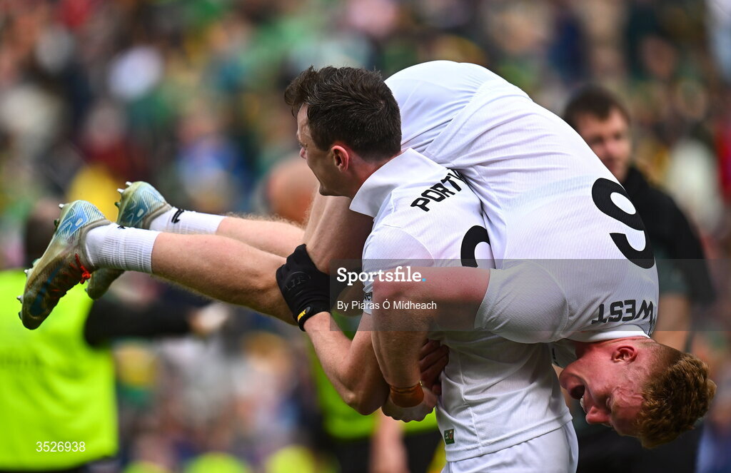 26 July 2026; Mayo footballer Diarmuid O'Connor holds team-mate David McBrien aloft during celebrations after victory in the GAA Football All-Ireland Senior Championship final match between Kerry and Mayo at Croke Park in Dublin. Photo by Piaras Ó Mídheach/Sportsfile