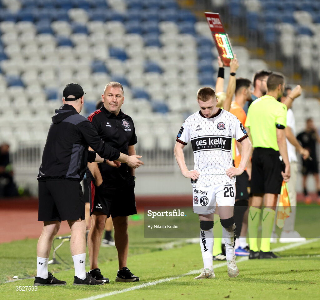 30 July 2026; Bohemians manager Alan Reynolds, second from left, and Ross Tierney of Bohemians, right, during the UEFA Conference League Second Qualifying Round second leg match between Ballkani and Bohemians at Fadil Vokrri Stadium in Pristina, Kosovo. Photo by Nikola Krstic/Sportsfile