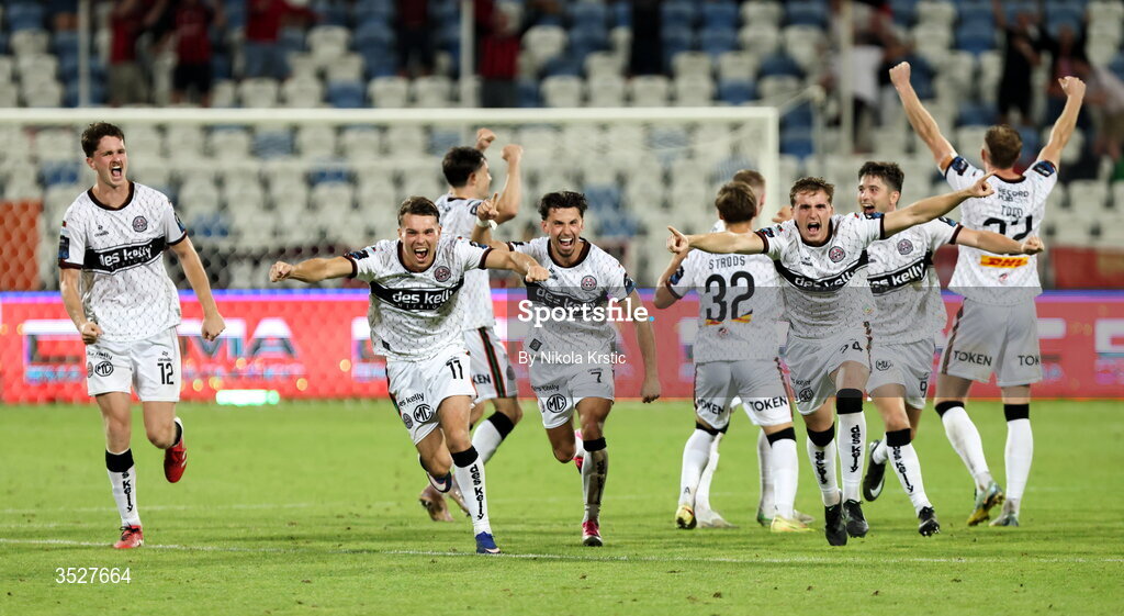 30 July 2026; Bohemians players celebrate as Jordan Flores, not pictured, scores their winning penalty in the shoot-out during the UEFA Conference League Second Qualifying Round second leg match between Ballkani and Bohemians at Fadil Vokrri Stadium in Pristina, Kosovo. Photo by Nikola Krstic/Sportsfile