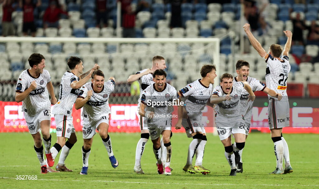 30 July 2026; Bohemians players celebrate as Jordan Flores, not pictured, scores their winning penalty in the shoot-out during the UEFA Conference League Second Qualifying Round second leg match between Ballkani and Bohemians at Fadil Vokrri Stadium in Pristina, Kosovo. Photo by Nikola Krstic/Sportsfile