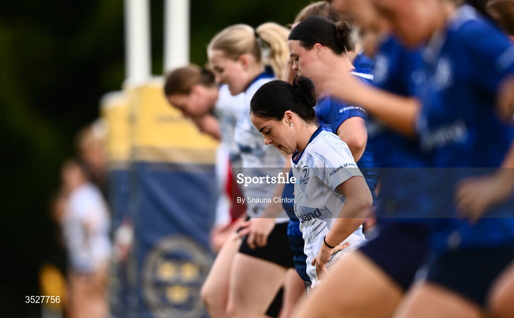 30 July 2026; Jade Carroll, centre, and team-mates during an Leinster rugby women open training session at Kings Hospital School in Dublin. Photo by Shauna Clinton/Sportsfile