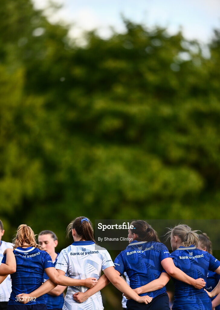 30 July 2026; Players huddle during an Leinster rugby women open training session at Kings Hospital School in Dublin. Photo by Shauna Clinton/Sportsfile