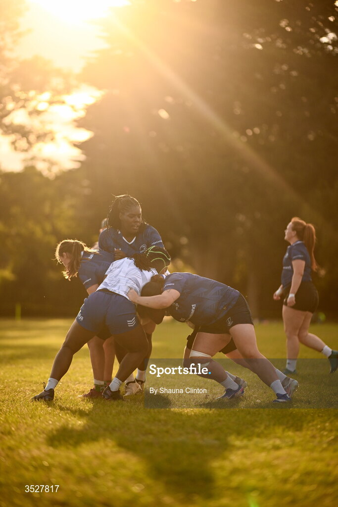 30 July 2026; Alma Atagamen, centre, and team-mates during an Leinster rugby women open training session at Kings Hospital School in Dublin. Photo by Shauna Clinton/Sportsfile