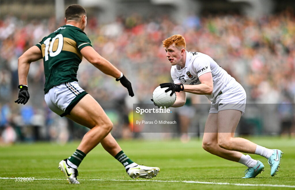 26 July 2026; Darragh Beirne of Mayo in action against Joe O'Connor of Kerry during the GAA Football All-Ireland Senior Championship final match between Kerry and Mayo at Croke Park in Dublin. Photo by Piaras Ó Mídheach/Sportsfile