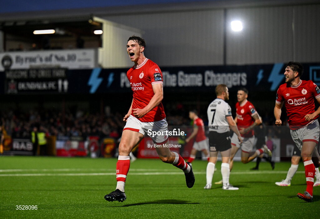 31 July 2026; Gareth McElroy of Sligo Rovers celebrates after scoring his side's first goal during the SSE Airtricity Premier Division match between Dundalk and Sligo Rovers at Oriel Park in Dundalk, Louth. Photo by Ben McShane/Sportsfile