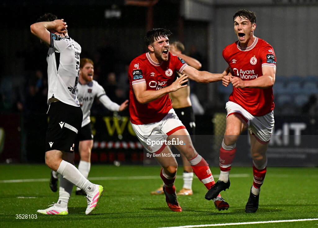 31 July 2026; Gareth McElroy of Sligo Rovers, right, celebrates with team-mate Seb Quirk after scoring his side's first goal during the SSE Airtricity Premier Division match between Dundalk and Sligo Rovers at Oriel Park in Dundalk, Louth. Photo by Ben McShane/Sportsfile