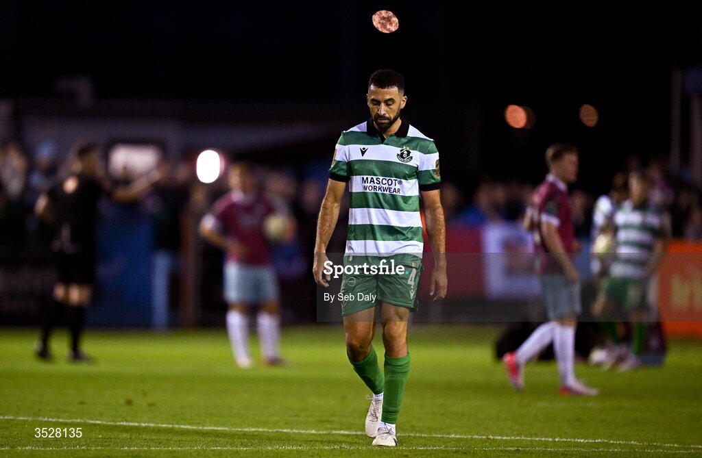 31 July 2026; Roberto Lopes of Shamrock Rovers leaves the pitch after being shown a red card during the SSE Airtricity Men’s Premier Division match between Drogheda United and Shamrock Rovers at Sullivan & Lambe Park in Drogheda, Louth. Photo by Seb Daly/Sportsfile
