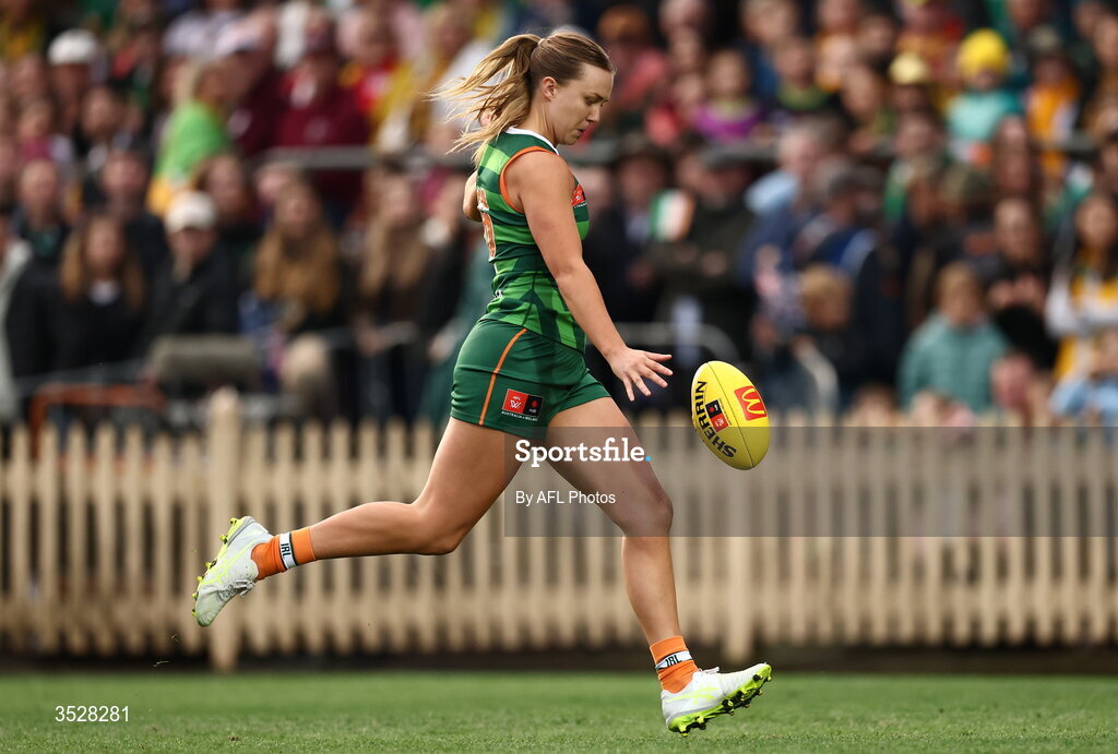 1 August 2026; Neasa Dooley of Ireland during the AFLW test match between Australia and Ireland at the North Sydney Oval in Sydney, Australia. Photo by James Wiltshire/AFL Photos via Sportsfile
