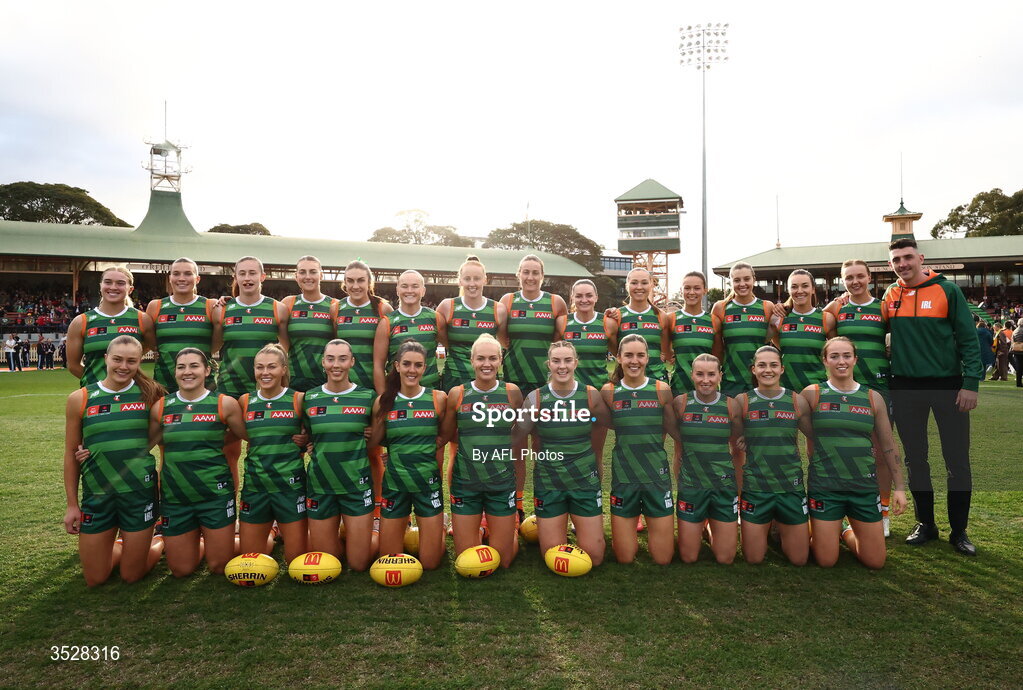 1 August 2026; The Ireland squad before the AFLW test match between Australia and Ireland at the North Sydney Oval in Sydney, Australia. Photo by James Wiltshire/AFL Photos via Sportsfile