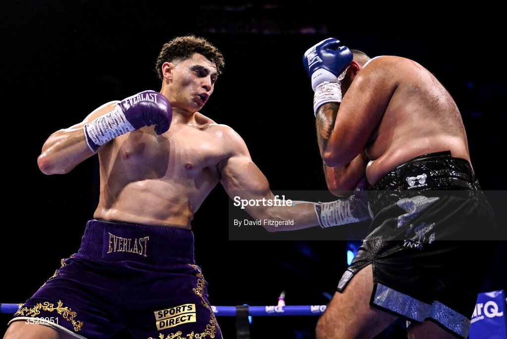 1 August 2026; Adam Olaniyan, left, in action against Deepak Pathak during their heavyweight bout during the Boxing in Dublin event at the 3Arena in Dublin. Photo by David Fitzgerald/Sportsfile