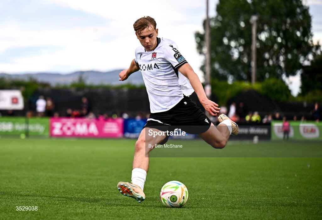 31 July 2026; Ronan Teahan of Dundalk during the SSE Airtricity Premier Division match between Dundalk and Sligo Rovers at Oriel Park in Dundalk, Louth. Photo by Ben McShane/Sportsfile