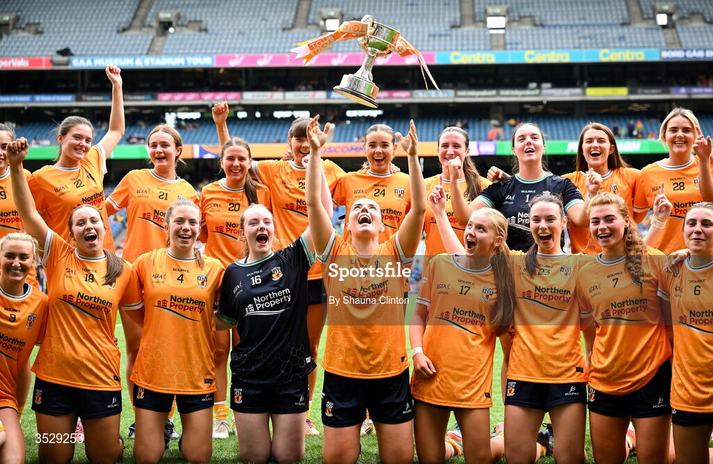 2 August 2026; Antrim players, including captain Bronagh Devlin, centre, celebrate after their side's victory in the LGFA TG4 All-Ireland Junior Championship final match between Antrim and Carlow at Croke Park in Dublin. Photo by Shauna Clinton/Sportsfile