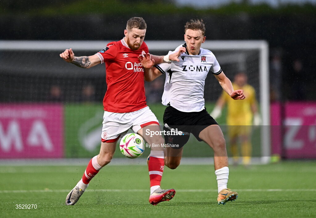 31 July 2026; Jamie McGonigle of Sligo Rovers and Ronan Teahan of Dundalk during the SSE Airtricity Premier Division match between Dundalk and Sligo Rovers at Oriel Park in Dundalk, Louth. Photo by Ben McShane/Sportsfile