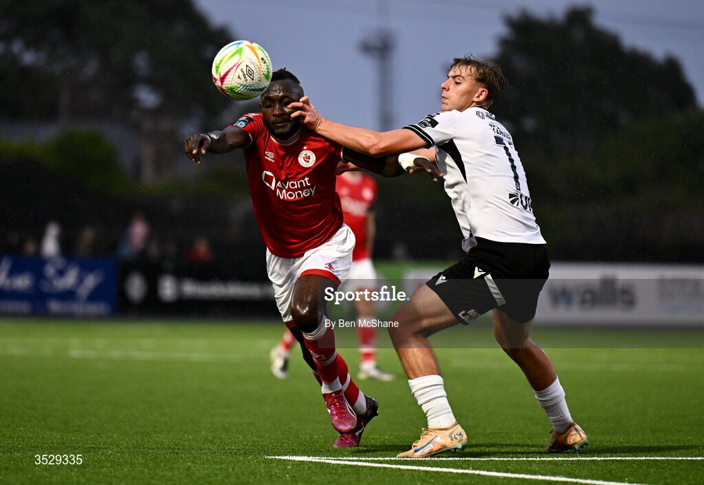 31 July 2026; Jeannot Esua of Sligo Rovers and Ronan Teahan of Dundalk during the SSE Airtricity Premier Division match between Dundalk and Sligo Rovers at Oriel Park in Dundalk, Louth. Photo by Ben McShane/Sportsfile