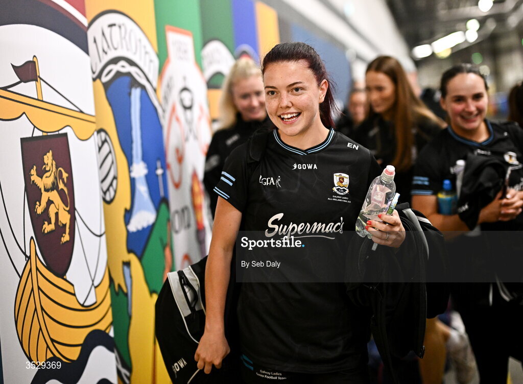 2 August 2026; Eva Noone of Galway and teammates arrive before the LGFA TG4 All-Ireland Senior Championship final match between Galway and Kerry at Croke Park in Dublin. Photo by Seb Daly/Sportsfile