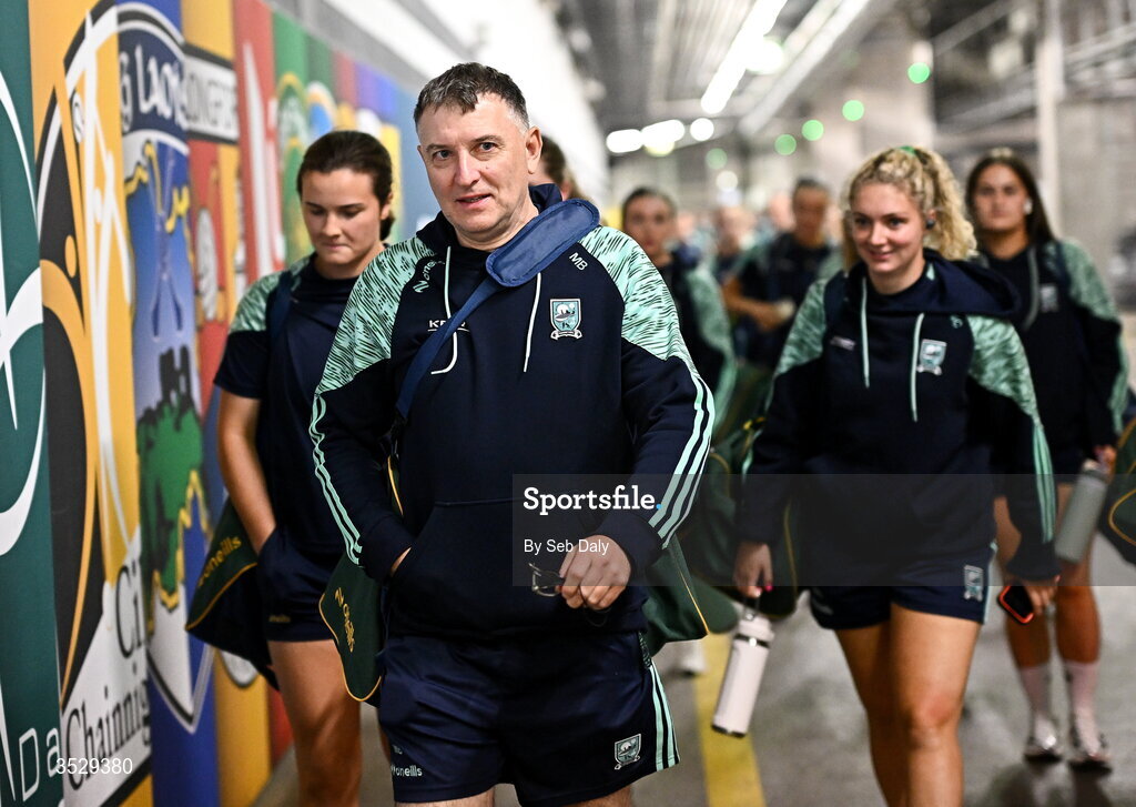 2 August 2026; Kerry manager Mark Bourke and his players arrive before the LGFA TG4 All-Ireland Senior Championship final match between Galway and Kerry at Croke Park in Dublin. Photo by Seb Daly/Sportsfile