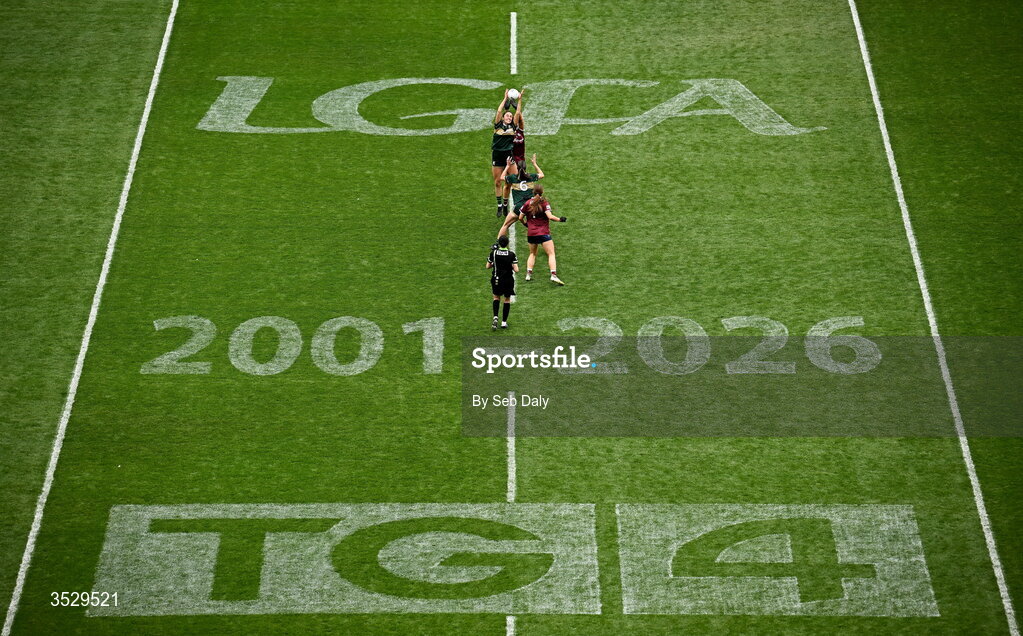 2 August 2026; Kerry and Galway players contest for the ball at the throw-in during the LGFA TG4 All-Ireland Senior Championship final match between Galway and Kerry at Croke Park in Dublin. Photo by Seb Daly/Sportsfile